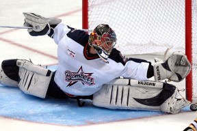  切尔西带队取胜！，库里重要时刻领先优势明显热度持续攀升