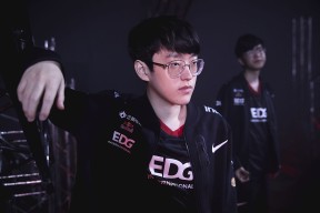 Faker遭遇十五持续失利，瑞士队教练压力巨大！的简单介绍